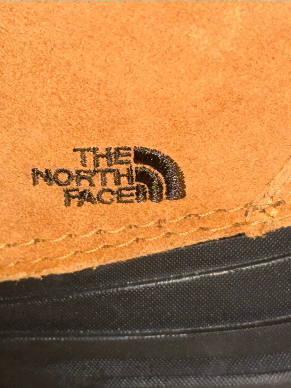 The North Face Chilkat Lace II Almond Brown/Black Suede Waterproof Boots Youth 6